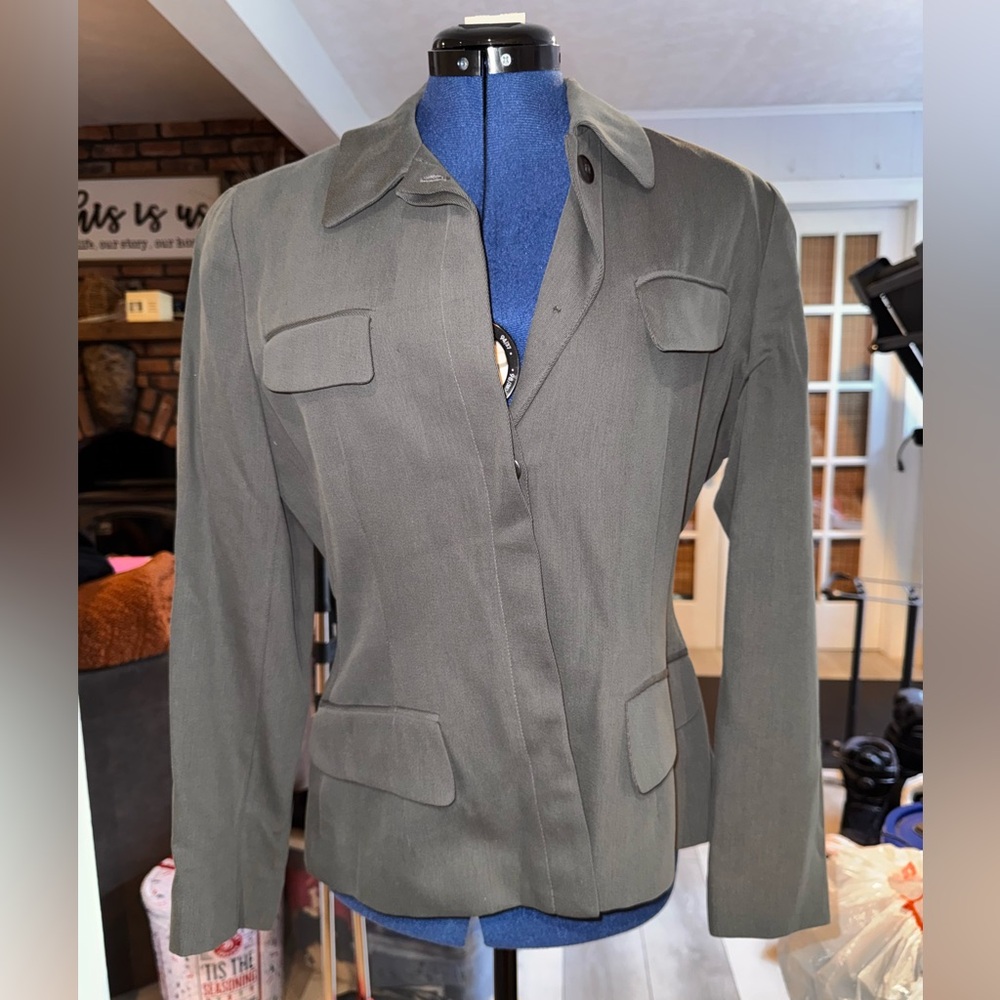 Women's Gray Jacket